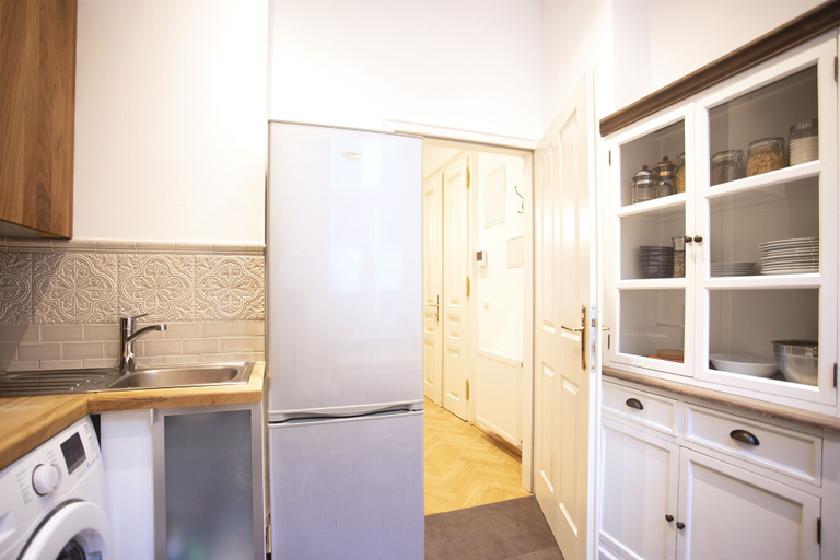 Others 5, 7th Heaven Vienna Center Apartments, Wien