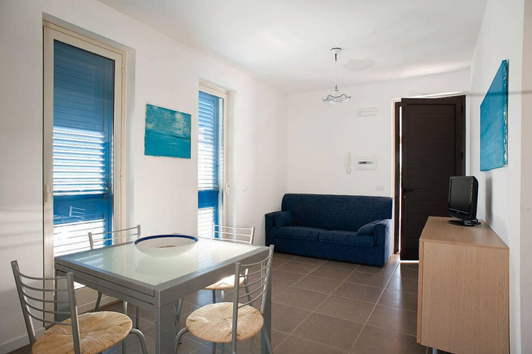 Others 5, Dolce Mare 3, Ragusa