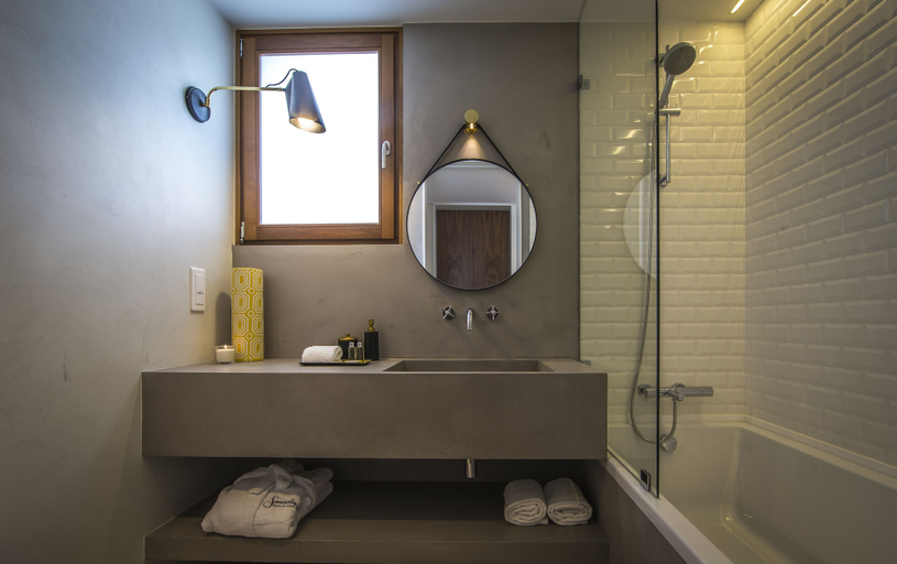 Bathroom 5, Somewhere Estoril Guesthouse, Cascais