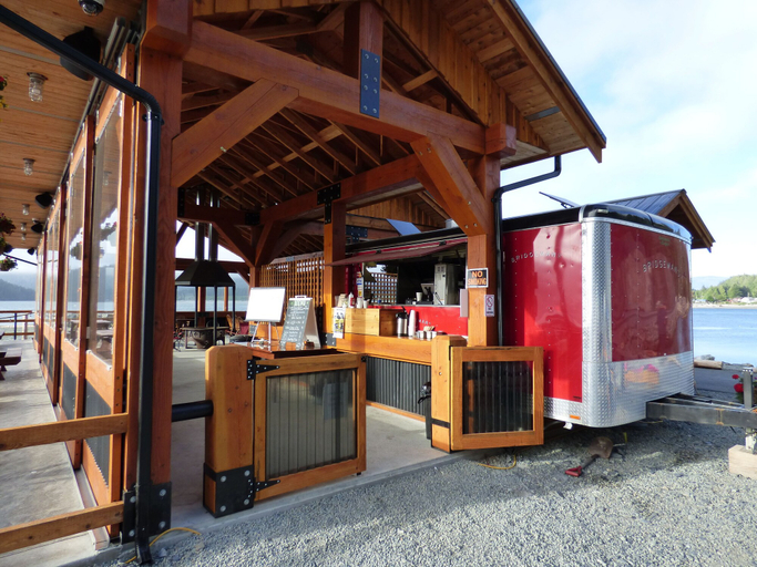 Food & Drinks, Eagle Reach - A West Coast Cottage, Capital