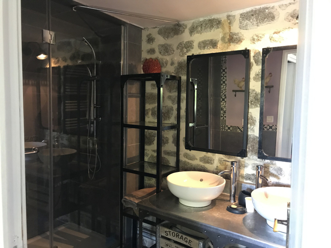 Bathroom 5, Fleur de Sel, Ille-et-Vilaine