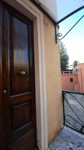 Exterior & Views 2, Ethos Rooms, Cagliari
