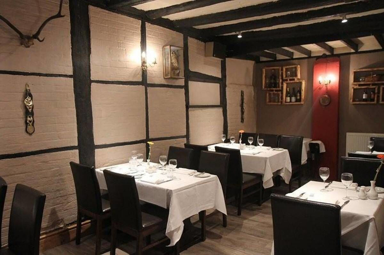 Food & Drinks 4, Godstone Hotel, Surrey