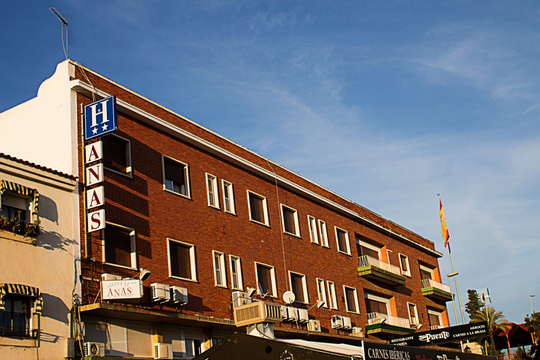 Exterior & Views, Hostal Anas, Badajoz
