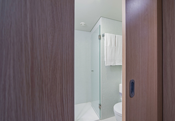 Bathroom 3, Moov Hotel Porto Norte, Matosinhos