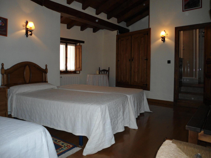 Bedroom 3, Casa Reda - Posada de Viñón, Cantabria