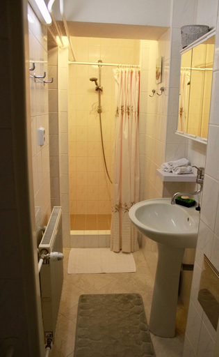 Bathroom 3, Apartmán Amália, Banská Bystrica