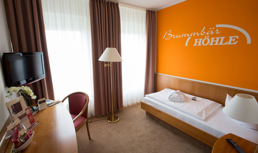 Bedroom 3, Hotel Sportwelt, Bautzen