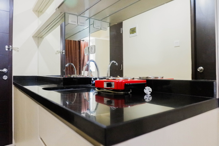 Others 5, Elegant Studio Apartment at Tamansari Papilio, Surabaya