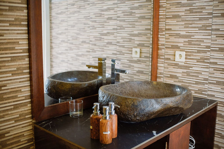 Bathroom 5, Aldi's Bungalow, Lombok