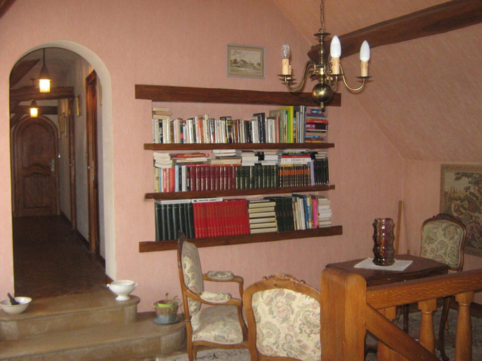 Others 5, La Maison d' Hôtes de Plessis, Yonne