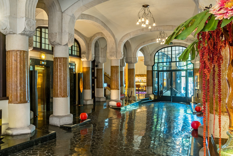 Sport & Beauty 2, Hotel Casa Fuster, Barcelona