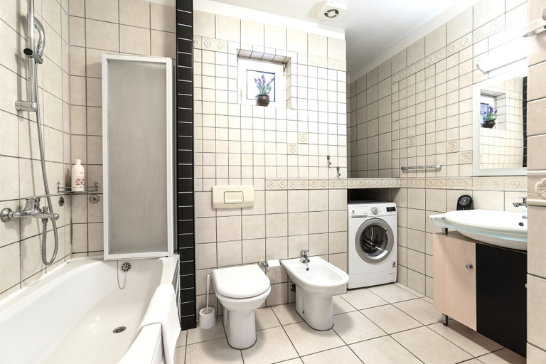 Bathroom, L U X E Bacvice Collection, Split