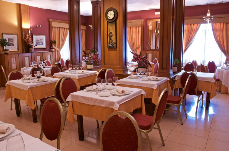 Food & Drinks 5, Hotel La Maruxiña, Toledo