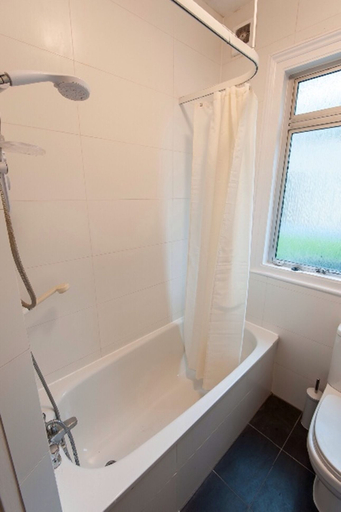 Bathroom 3, Bulwer House, London