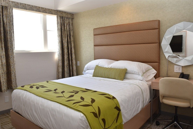 Bedroom 4, The Fredonia Hotel and Convention Center, Nacogdoches