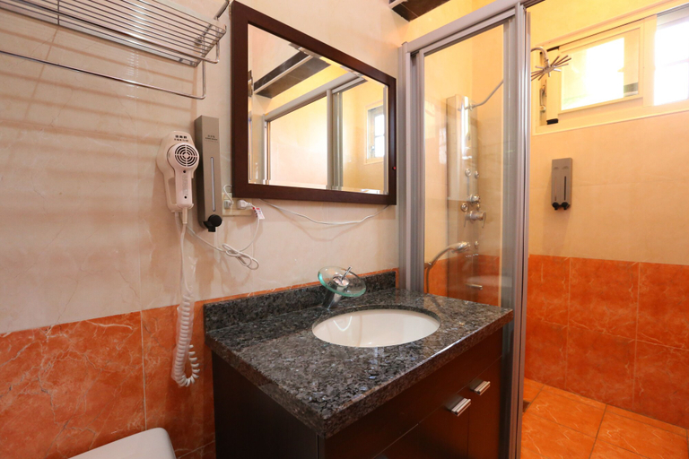Bathroom 4, Mozhu B&B, Hualien