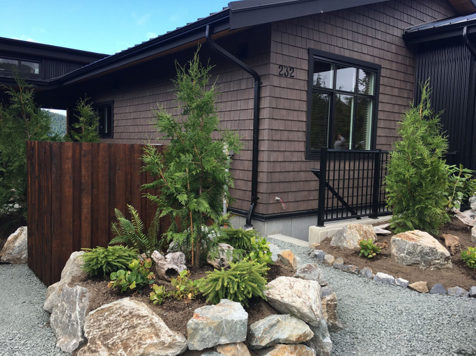 Exterior & Views, Eagle Reach - A West Coast Cottage, Capital