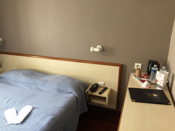 Bedroom 3, Hôtel Du Sud Vieux Port, Bouches-du-Rhône