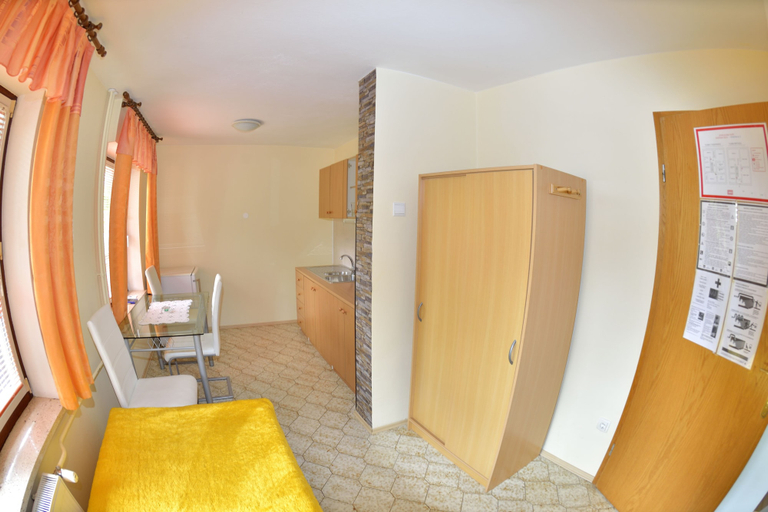 Bedroom 2, Apartmaji bungalovi i sotorisce Silva, Ljutomer