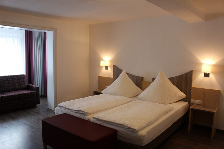 Bedroom 4, Gasthaus Kraft, Kassel