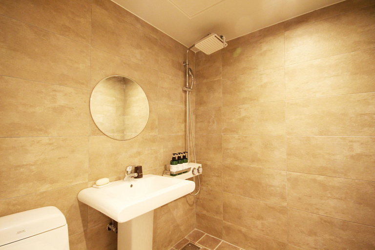 Bathroom 5, 2day Hotel, Geoje