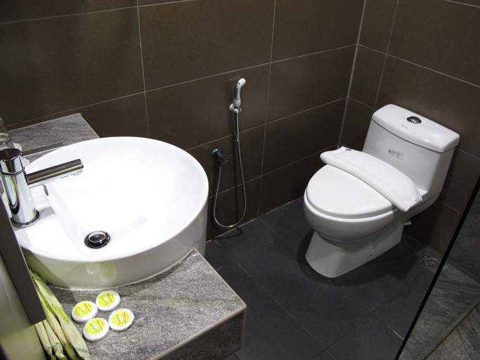 Bathroom 5, Hotel Sukaramai, Kuala Muda