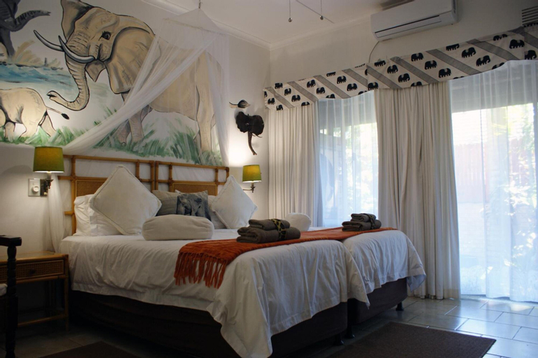Bedroom 3, Bhangazi Lodge, Umkhanyakude