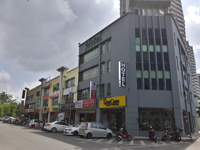 Live Com Hotel, Johor Bahru