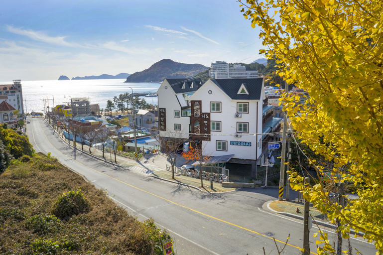 Oedo Palace Pension, Geoje