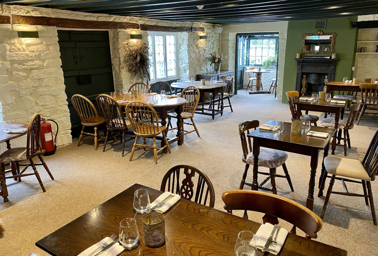 Food & Drinks 4, The Lion at Pennard, Somerset