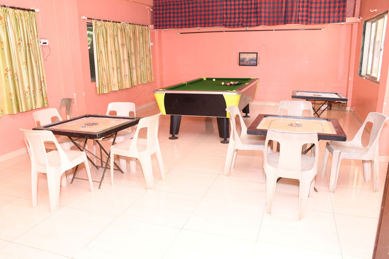 Food & Drinks 3, Sea Princess Beach Resort, Ratnagiri