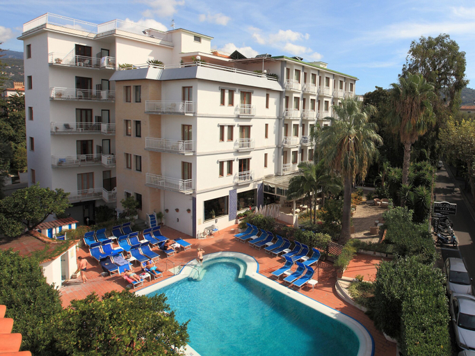 Exterior & Views 2, Hotel Caravel, Napoli