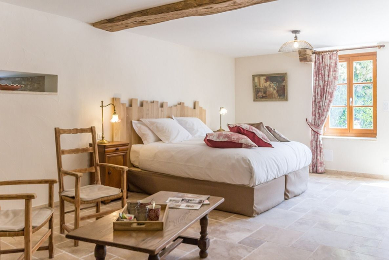 Bedroom 3, L' Hôte Antique, Côte-d'Or