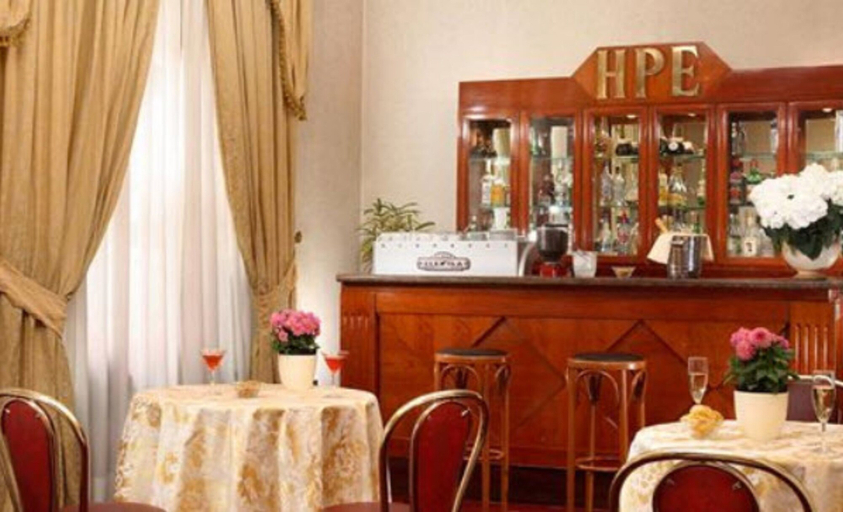 Food & Drinks 5, Pace Helvezia, Roma