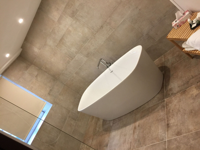Bathroom 5, L'Ecurie d'Obernai, Bas-Rhin
