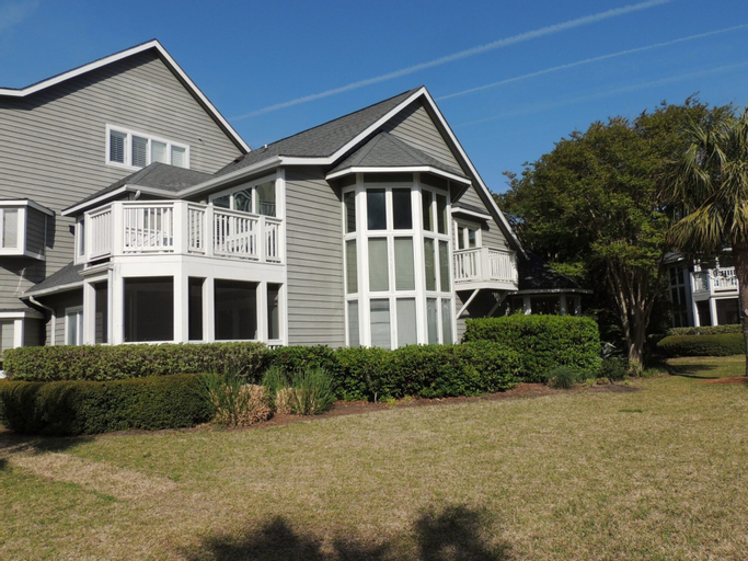 Exterior & Views 1, Windermere by the Sea #2A, Horry