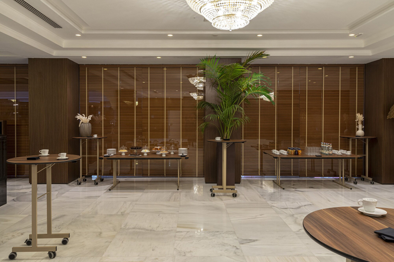 Bathroom 4, Melia Milano, Milano