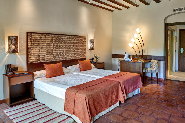Bedroom 3, Parador de Chinchón, Madrid