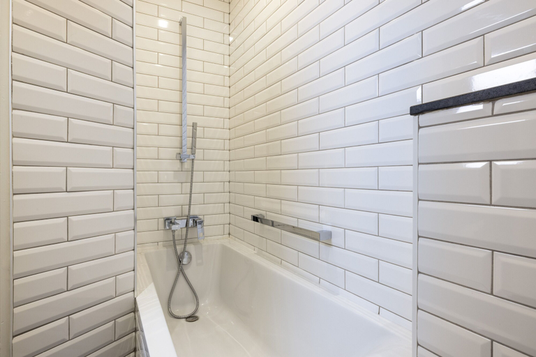 Bathroom 4, Hotel Pavillon Monceau by Happy Culture, Paris