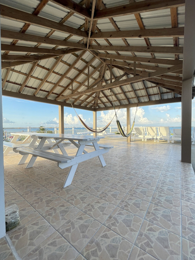 Others 4, Caye Caulker Beach Hotel