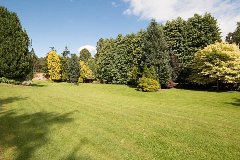 Others 4, Firlands House, Moray