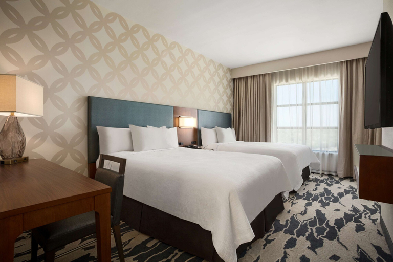 Bedroom 4, Embassy Suites by Hilton McAllen Convention Center, Hidalgo