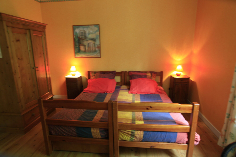 Bedroom 2, La Maison Blanche, Ariège