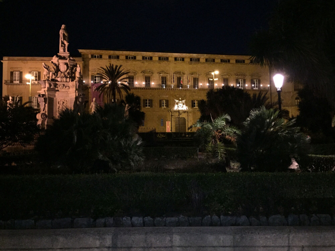 Exterior & Views 2, Hola Cathedral House, Palermo