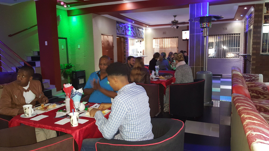 Food & Drinks 5, Miraton Guest Lodge, City of Johannesburg