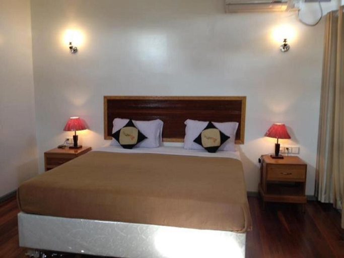 Bedroom 2, Peacock Lodge, Mandalay