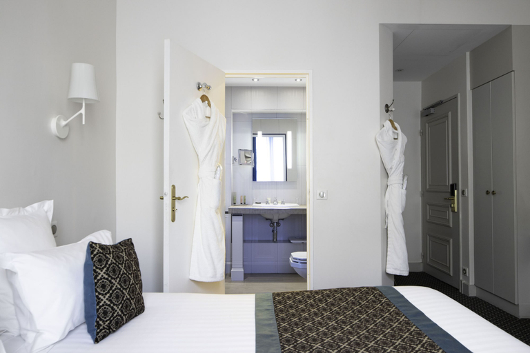 Bedroom 2, Hôtel Bradford Elysées – Astotel, Paris