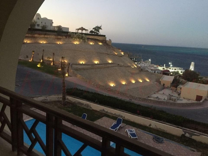 Others 5, Apartment at View Resort with sea view, Al-Ghurdaqah