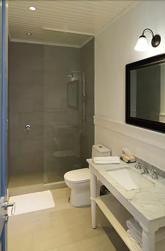 Bathroom 3, Noi Blend Colchagua, Colchagua